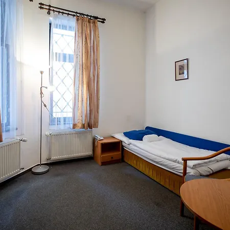 Sir Toby's Midtown Hostel Prag
