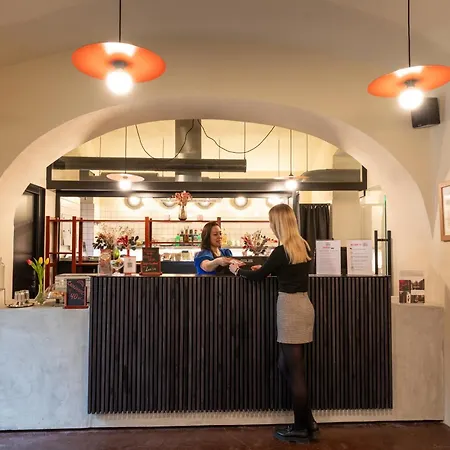 Sir Toby's Midtown אכסניה *