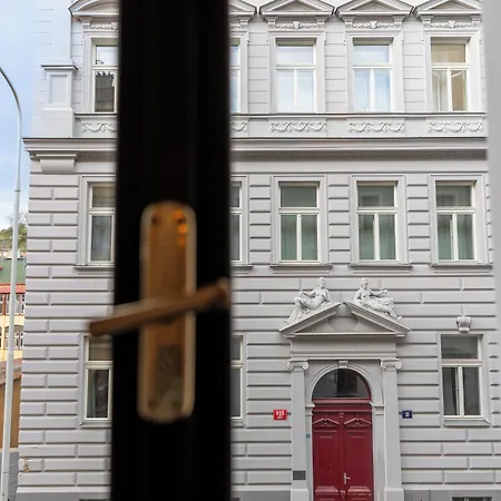 Hostel Sir Toby's Midtown Prague