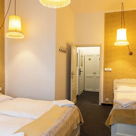 Sir Toby's Midtown * Prague