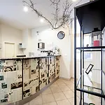 Hostel Sir Toby's Midtown
