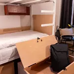 Sir Toby's Midtown Hostel
